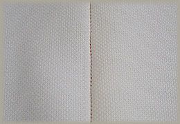 縫製工場ミヤモリ　フラットシーマ　三本糸オーバーロックミシンを使用した縫い目１-表側